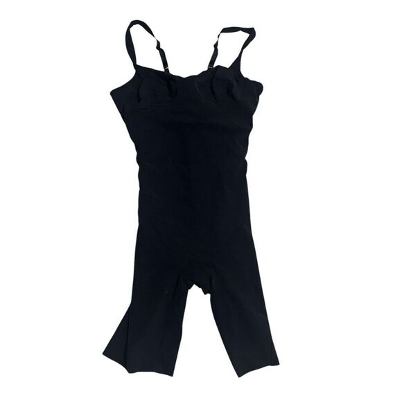 EXCELLENT CONDITION WACOAL Sculpting Bodysuit Mid Thigh In Black (Onyx) Size 36D - Picture 1 of 7